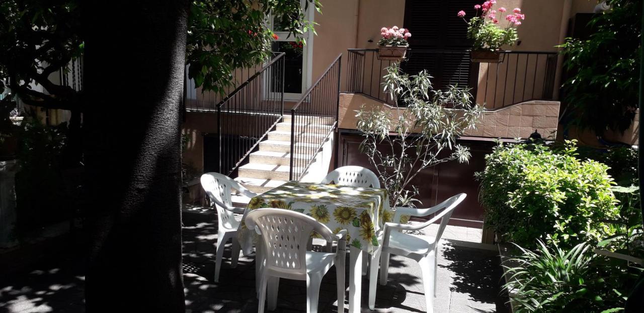 Gioia Casa de hóspedes 2*