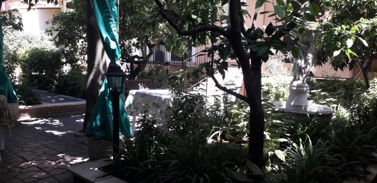 Casa de hóspedes Gioia 2*